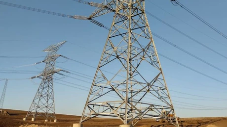 Transelectrica a finalizat două racorduri dublu circuit 400 kV de 55 km pentru evacuarea puterii din Dobrogea