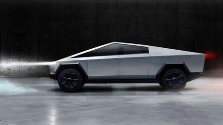 Tesla intră pe piaţa din Arabia Saudită, cea mai mare din regiune