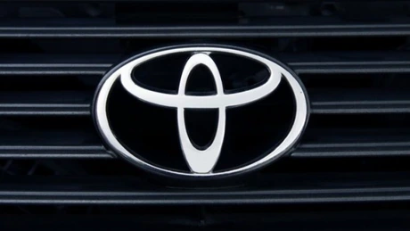 Record - Toyota este prima companie din Japonia al cărei profit operaţional depăşeşte pragul de 5.000 miliarde de yeni, peste 34 de miliarde de dolari