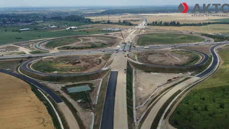 Autostrada Bucureștiului A0: Aktor a așternut primul strat de asfalt pe 10,5 kilometri din lotul 3 Sud
