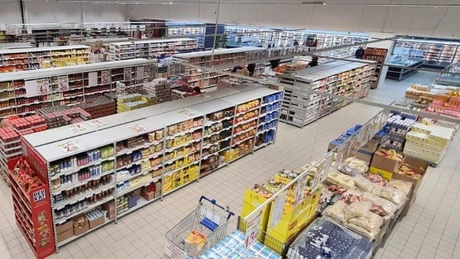 Retailerul autohton La Cocoş spune că Auchan 