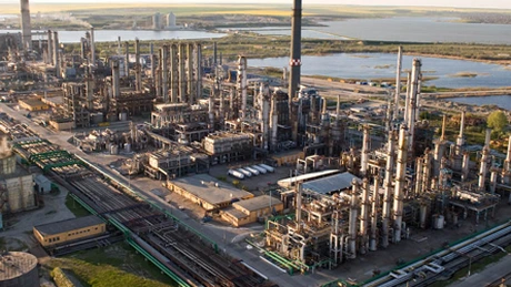 Rompetrol Rafinare a cheltuit 4 milioane de dolari pentru modernizarea cazanului CO Boiler din instalația de cracare catalitică de la Petromidia