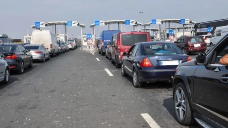 Perioada concediilor a aglomerat frontiera de vest; la Nădlac II se aşteaptă o oră în coloane