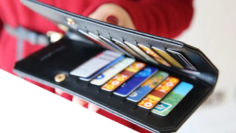 Fără cash - Elveţia adoptă un nou sistem de plăţi instant pentru a încuraja tranzacţiile fără numerar