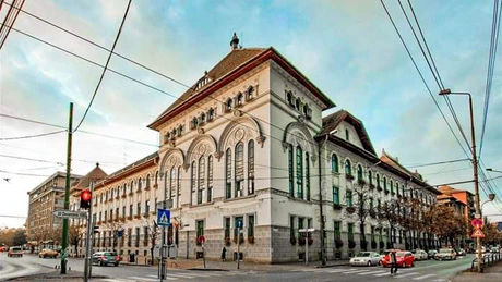 CCR s-ar putea pronunța azi pe sesizarea lui Iohannis, referitoare la transmiterea de terenuri Universității din Timișoara