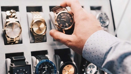 Scăderea vânzărilor de articole de lux îi face pe unii producători elveţieni de ceasuri să ceară ajutorul statului