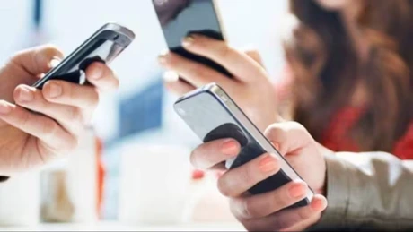 Cine domină topul? Cel mai bine vândute telefoane sub 700 de lei de la Xiaomi, Samsung și OPPO