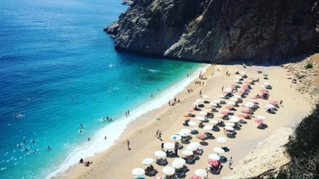 Paralela45 a dat startul rezervărilor pentru vacanțele pentru Antalya și Alanya din 2025, cu o reducere de până la 50%