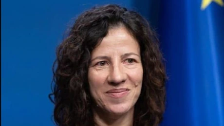 Roxana Mînzatu se angajează faţă de comisiile PE să facă mai atractivă cariera didactică şi să îmbunătăţească programul Erasmus+