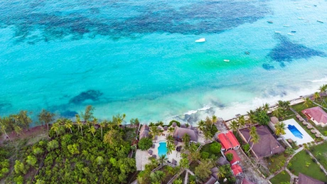 Zanzibar, cel mai nou paradis imobiliar. Românii investesc în vile pe apă, care se închiriază cu 700 de dolari/noapte