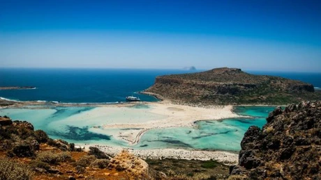 Un consorţiu condus de ExxonMobil continuă cercetarea seismică pentru explorarea de gaze în Grecia, în largul coastei Cretei