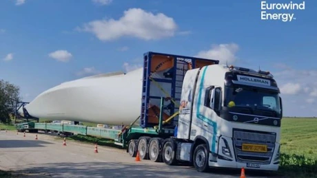 Eurowind începe să aducă turbinele la parcul eolian din Constanța care va fi operațional la anul. Sunt cele mai mari din România, până acum