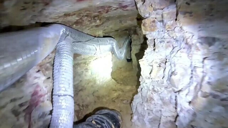 VIDEO - Armata israeliană afirmă că a distrus un tunel al Hezbollah care ajungea în Israel
