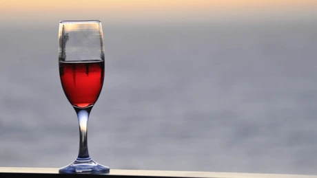 România are în pivniță 210 milioane de litri de vin, un maximum al ultimilor cinci ani. Este presiune pe preț la nivel local