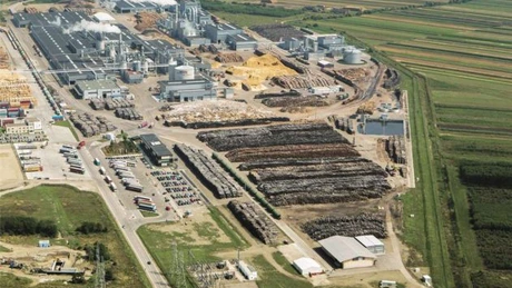Fabrica EGGER, campion al economiei circulare în România și un model de sustenabilitate în industria lemnului