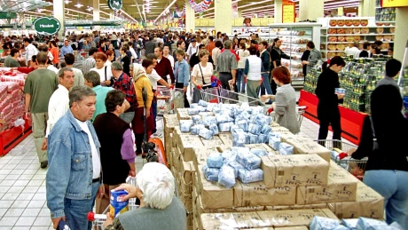 Inflaţia anuală a crescut la 4,67% în octombrie 2024. Cu cât s-au scumpit alimentele