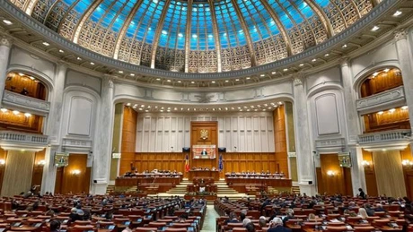 Noul Parlament va fi convocat pe 20 decembrie. Preşedintele Iohannis a semnat decretul