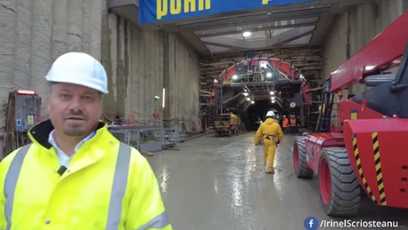 LIVE - Străpungerea primului tunel veritabil de autostradă în România. Imagini de pe Autostrada Sibiu-Piteşti (secțiunea 4 Tigveni - Curtea de Argeș)