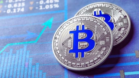 Decembrie magic în crypto cu noi recorduri: timpul potrivit pentru a investi?