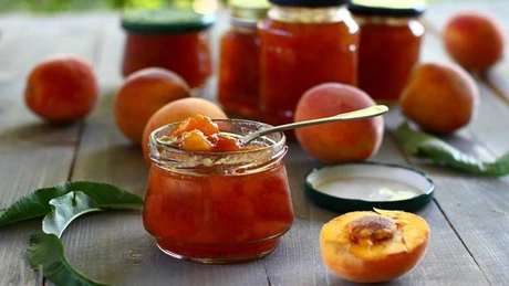 Noi norme pentru producătorii de gemuri, jeleuri și marmelade. Crește obligatoriu conținutul de fruct și se schimbă și etichetele