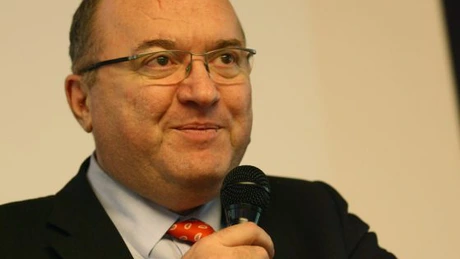 Doi miliardari greci, prezenți deja în România printr-o cunoscută firmă listată la Bursă, vor să producă curent electric. Unde va fi amplasat parcul fotovoltaic