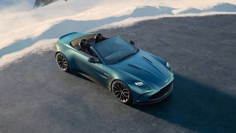 Aston Martin a prezentat Vantage Roadster, o decapotabilă cu V8 biturbo care dezvoltă 665 CP