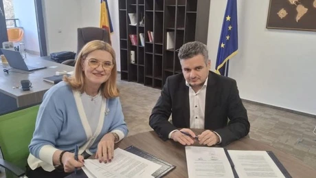Federația Română de Canotaj și CNIR au semnat un protocol pentru amenajarea unei piste olimpice pe amplasamentul gropilor de împrumut aferente drumului de mare viteză București - Giurgiu