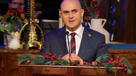 Vicepremierul croat Josip Dabro ș-a dat demisia astăzi, după apariția unui clip în care trage cu un pistol aflat într-o mașină în mișcare