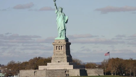 Intrarea României în programul Visa Waiver se amână până la o dată neprecizată. MAE anunță că evoluția țării noastre este în curs de evaluare de către partea americană