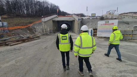 Autostrada A1 Sibiu - Pitești: Restart pe secțiunea 4. În martie am putea vedea luminița de la capătul tunelului 