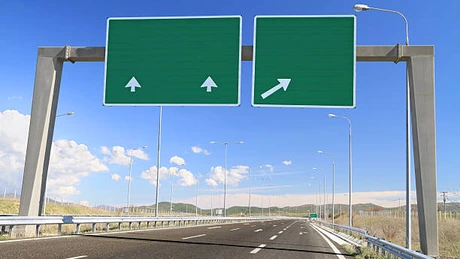 Peste 200 de kilometri noi de autostrăzi şi drumuri expres în 2025, ţinta anunţată de Guvern