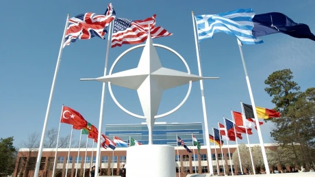 NATO trebuie să fie implicată în cazul unei desfășurări europene în Ucraina