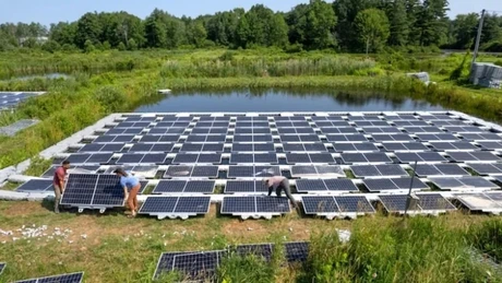 Centralele fotovoltaice plutitoare pot crește emisiile de gaze cu efect de seră. Ce suprafață de apă trabuie păstrată liberă