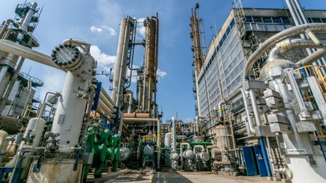 Romgaz face primul pas spre potențiala achiziție a combinatului chimic Azomureș