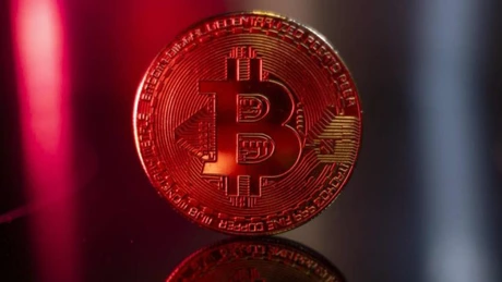 Bitcoin sub 90.000 USD - Ce urmează și cum poți profita de volatilitatea mare de pe piață