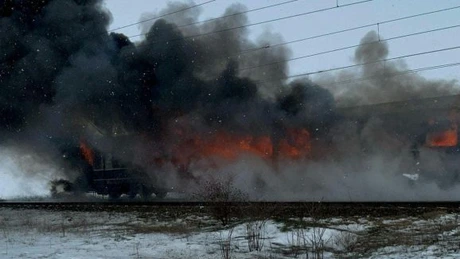Incendiu la ultimul vagon al unui tren CFR Călători (Video)