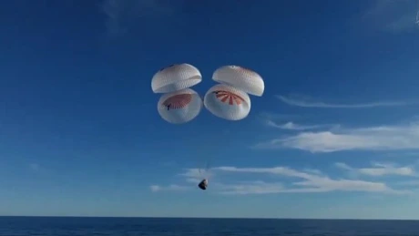 Cei doi astronauți NASA blocați de nouă luni pe Stația Spațială au ajuns pe Pământ