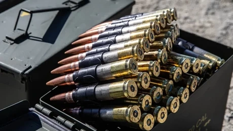 Slovacia şi-a dublat exporturile de armament şi muniţie în 2024 - CSOB