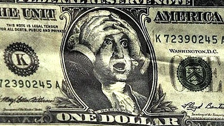 Se prăbușește dolarul? Euro câștigă teren de la o zi la alta. Ce urmează să se întâmple cu economia SUA
