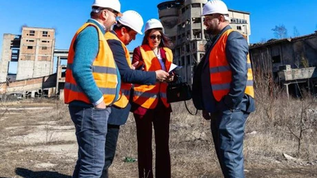 S-a lansat proiectul unei fabrici de echipamente pentru industria energiei regenerabile, la Petrila, în Valea Jiului