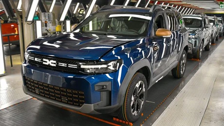 Uzina Automobile Dacia din Mioveni a asamblat mașina cu numărul 8.000.000