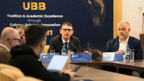 AROBS a semnat un contract cu Universitatea Babeș-Bolyai pentru dezvoltarea unui sistem informatic de tip low-code, parte a unui proiect amplu de digitalizare a instituției