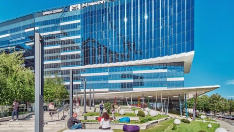 E oficial. Ginerele lui Viktor Orban a intrat pe piața imobiliară din România. István Tiborcz a cumpărat o clădire de birouri din centrul Bucureştiului, de la Skanska, cu 52 de mil. euro