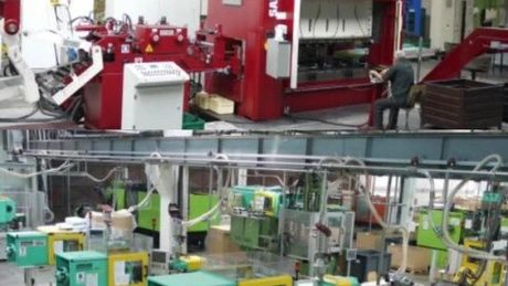 O fabrică fostă glorie a industriei românești a ajuns pe marginea prăpastiei. UAMT intră în concordat preventiv