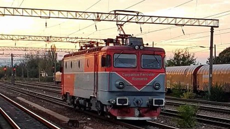 Patronatul din transportul feroviar acuză Guvernul că împinge industria spre colaps și șomaj în masă, prin politicile discriminatorii pe care le duce în favoarea transporatorilor rutieri