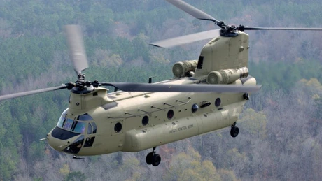 SUA au aprobat vânzarea a şase elicoptere Chinook către EAU, în valoare peste un miliard de dolari