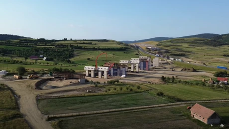 Autostrada A1 Sibiu - Pitești: A fost emisă autorizația de construire pentru al patrulea tunel și încă trei viaducte