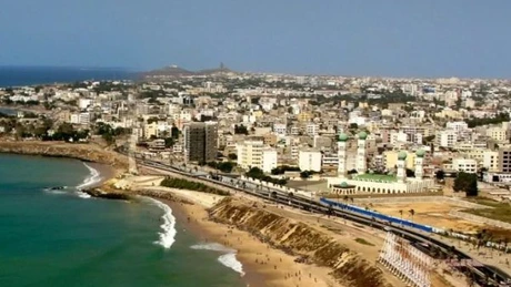 Moment istoric - Armata franceză se retrage din Senegal, punând capăt prezenţei sale permanente în Africa de Vest şi Centrală