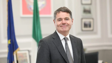 Ministrul irlandez de Finanțe obține al treilea mandat în fruntea Eurogrupului