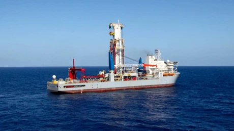 Petrom începe forajul după gaze în Marea Neagră bulgărească. A fost contractată platforma